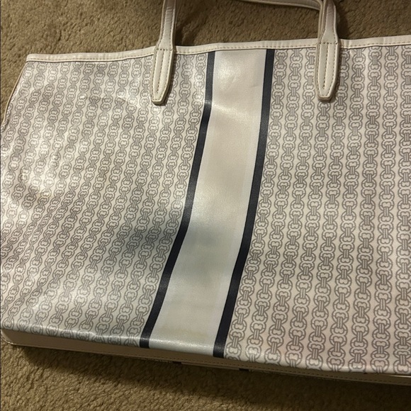 Tory Burch GEMINI LINK CANVAS TOTE BAG - Picture 6 of 13
